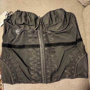 3X/4X - Black Lace Bustier Top